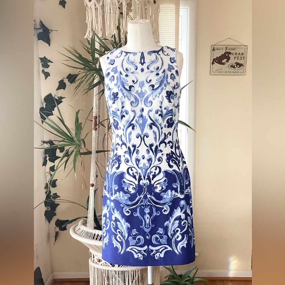Lauren by Ralph Lauren size 4